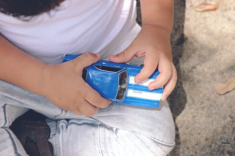 potty training boys by finding what motivates them